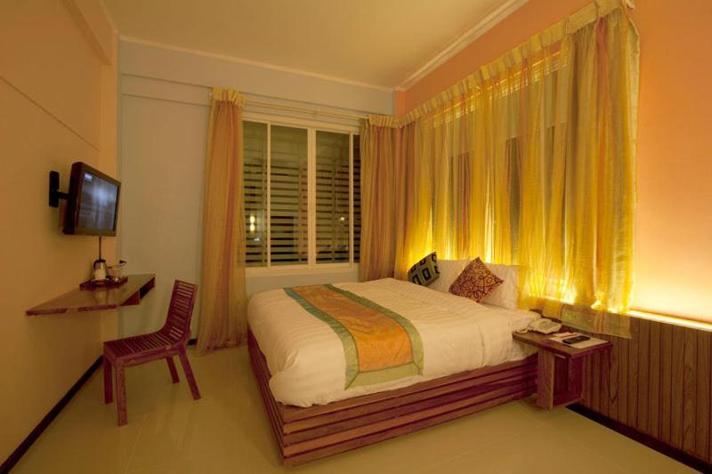 Much-Che Manta Boutique Hotel Udon Thani Phòng bức ảnh