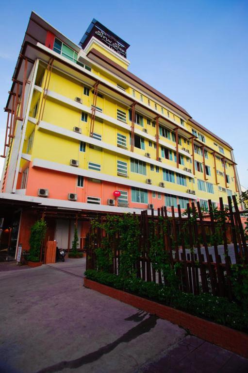 Much-Che Manta Boutique Hotel Udon Thani Ngoại thất bức ảnh